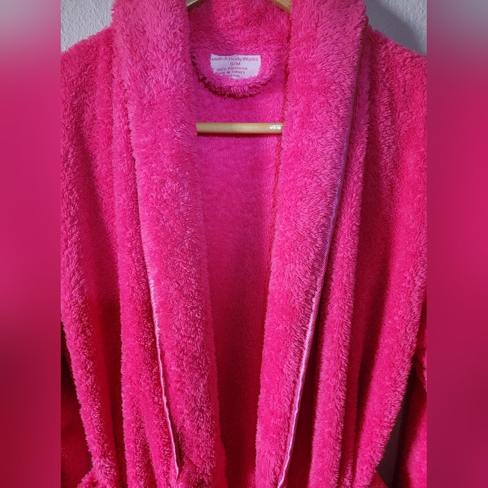BATH & BODY WORKS ROBE VINTAGE 2004 LONG TURKEY S/M SMALL MEDIUM HOT PINK PLUSH - Picture 3 of 6